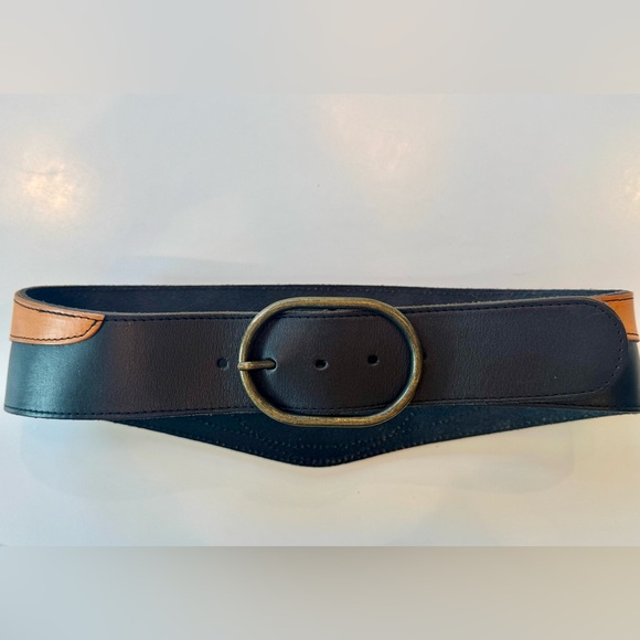 Genuine Leather wide color blocked belt with back buckle. Adjustable - Picture 2 of 6